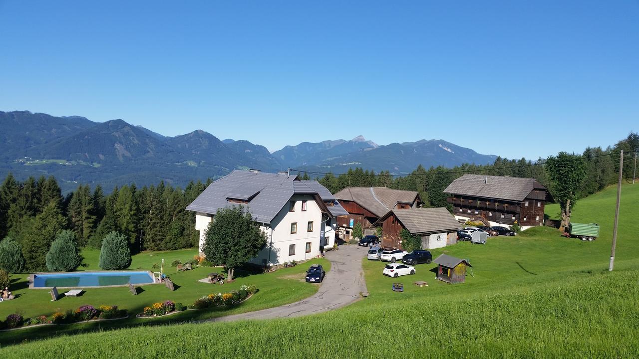 Pension Barzaunerhof Fresach Exterior photo